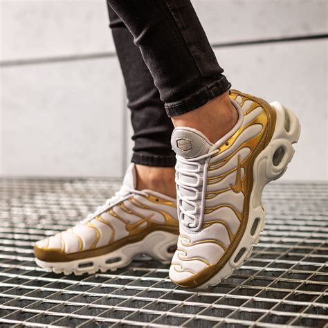 nike air premium plus damen in weiß und gold|air max plus preisliste.